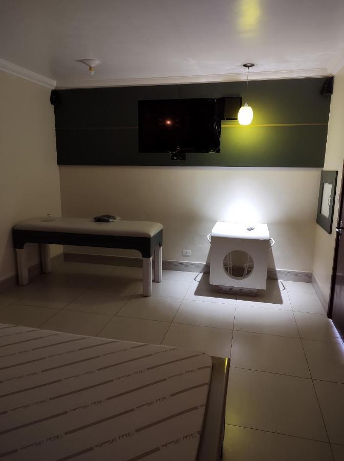 Motel Paradise (Adults Only) São José dos Campos 外观 照片